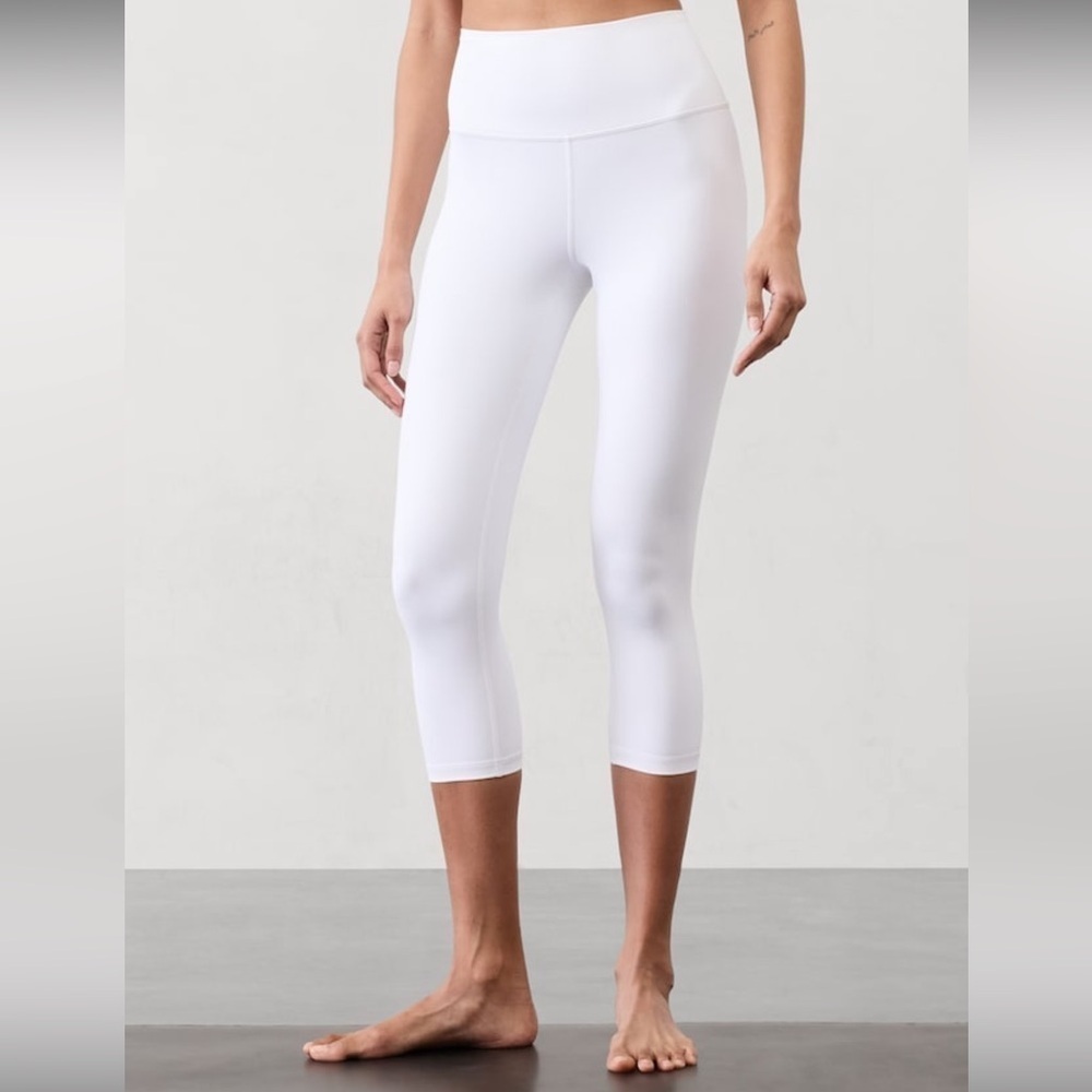 NWT - Athleta Elation Capris - Size 2X